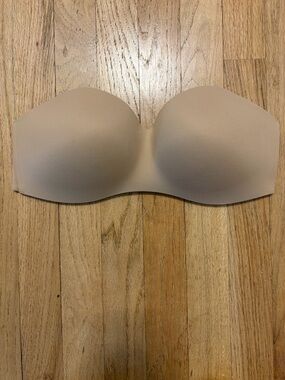 Some Strapless Nude Seamless Bra